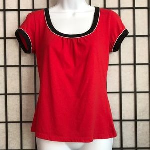 Hot Tempered red short sleeve scoop neck top